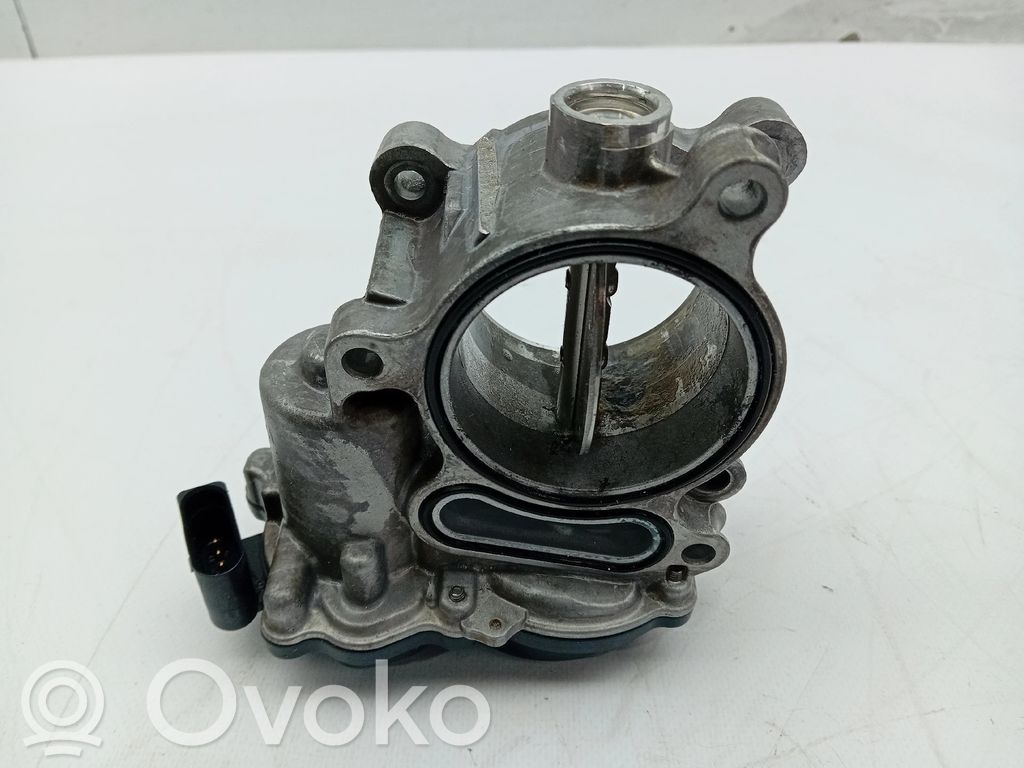 Audi A3 8Y Przepustnica elektryczna 