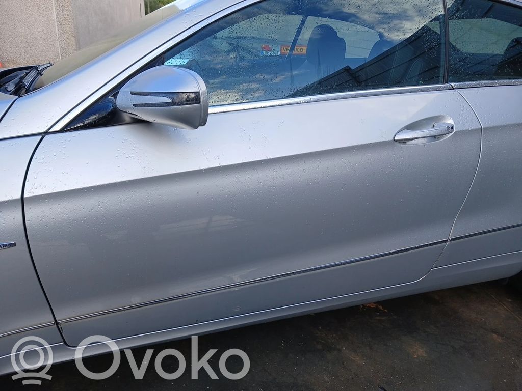 Mercedes-Benz E C207 W207 Porte avant