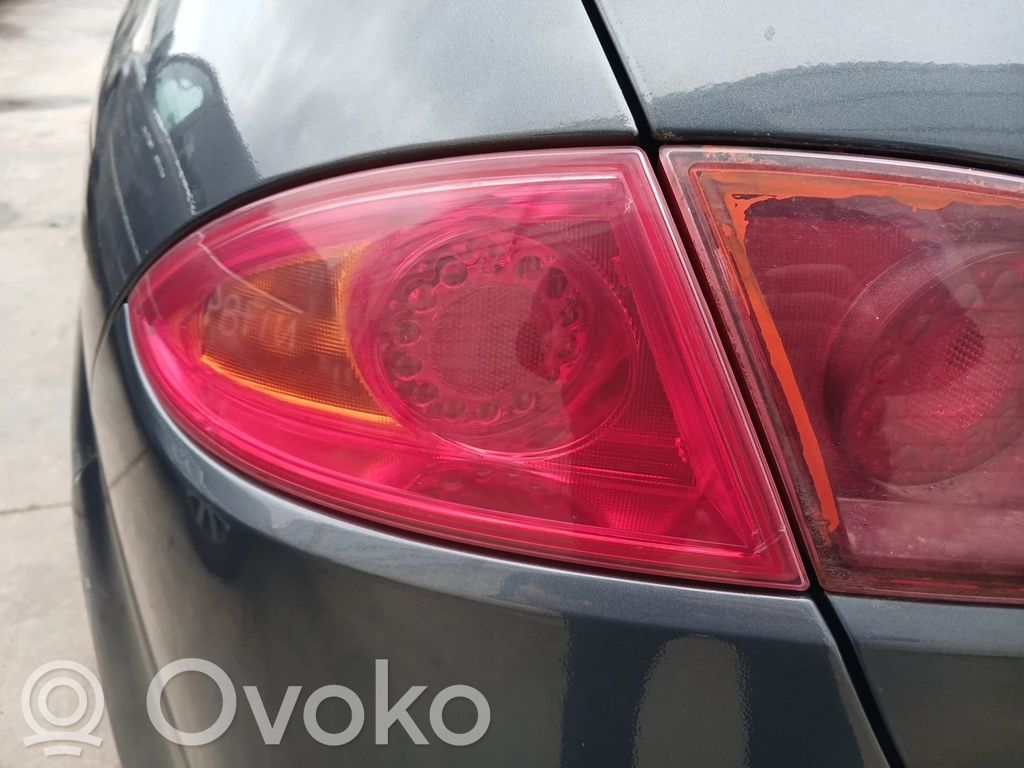 Seat Leon (1P) Takaluukun takavalot 