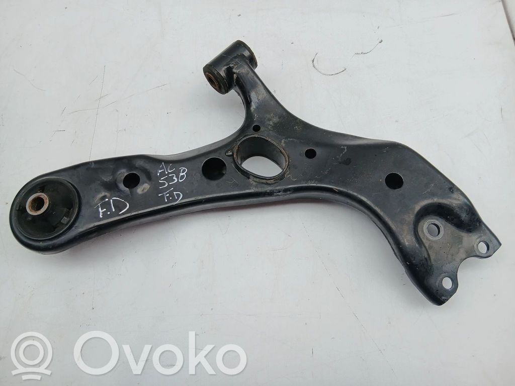 Toyota RAV 4 (XA40) Braccio di controllo sospensione anteriore