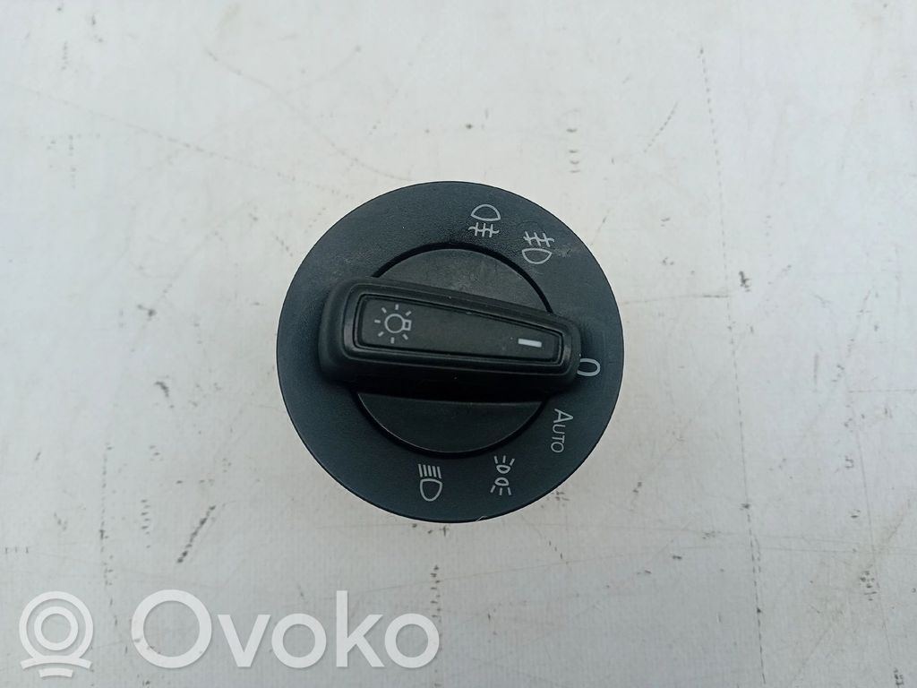 Lichtschalter   5G0941431AP