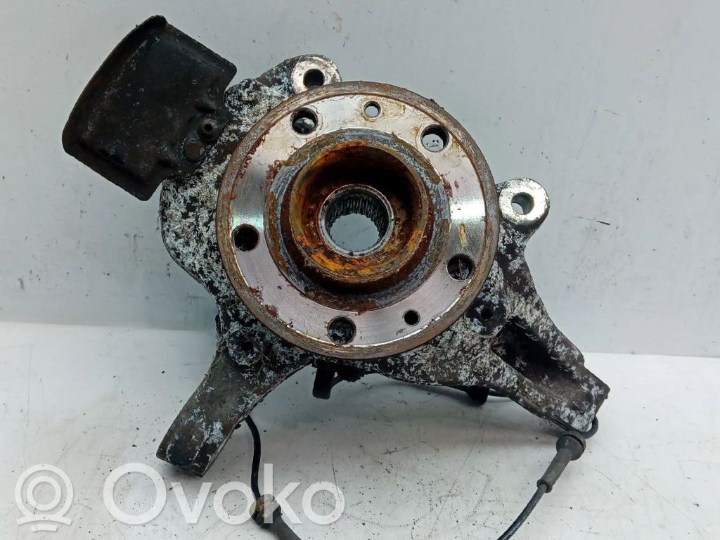 Renault Laguna III Zwrotnica koła przedniego 