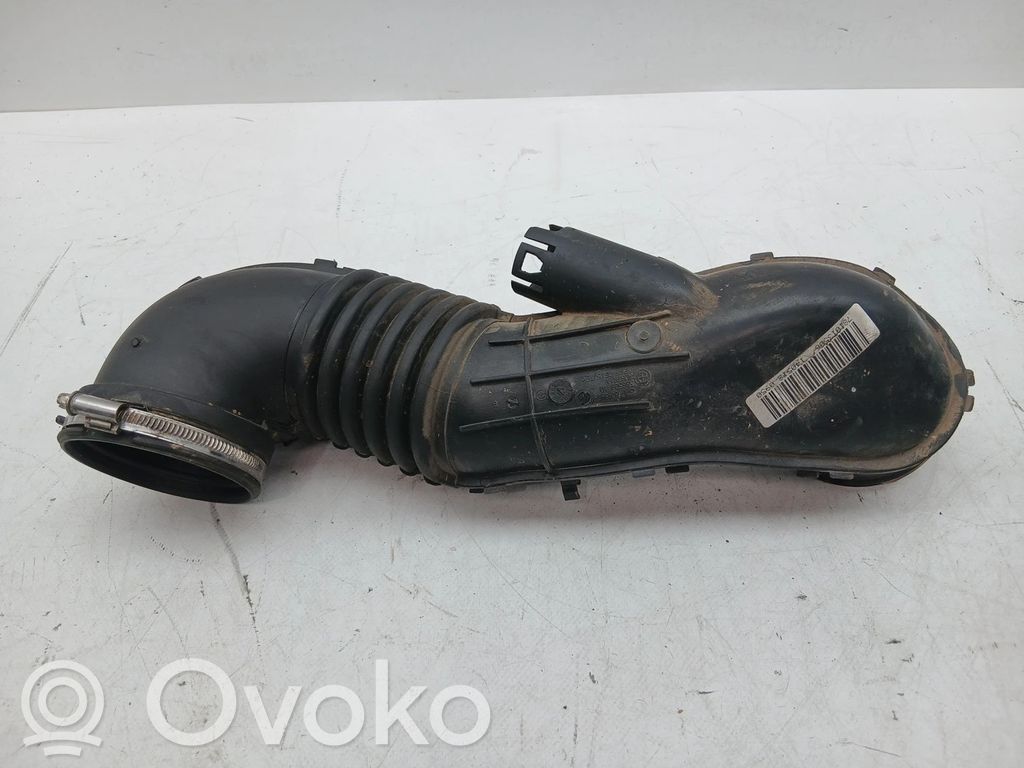 BMW X1 E84 Air intake hose/pipe 