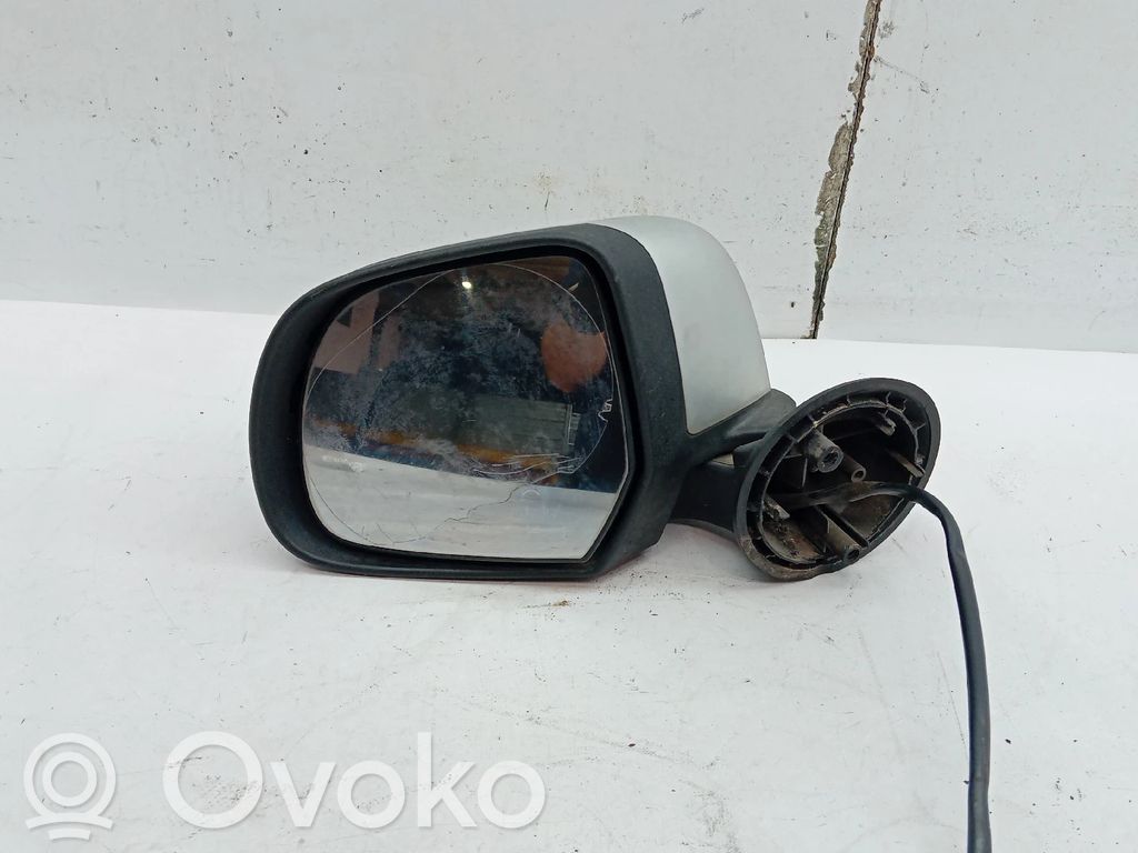 Dacia Duster Etuoven sähköinen sivupeili 