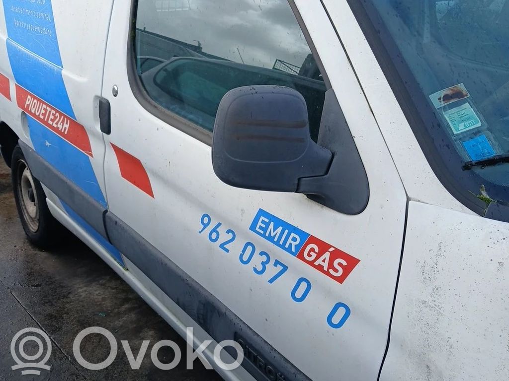 Tür vorne