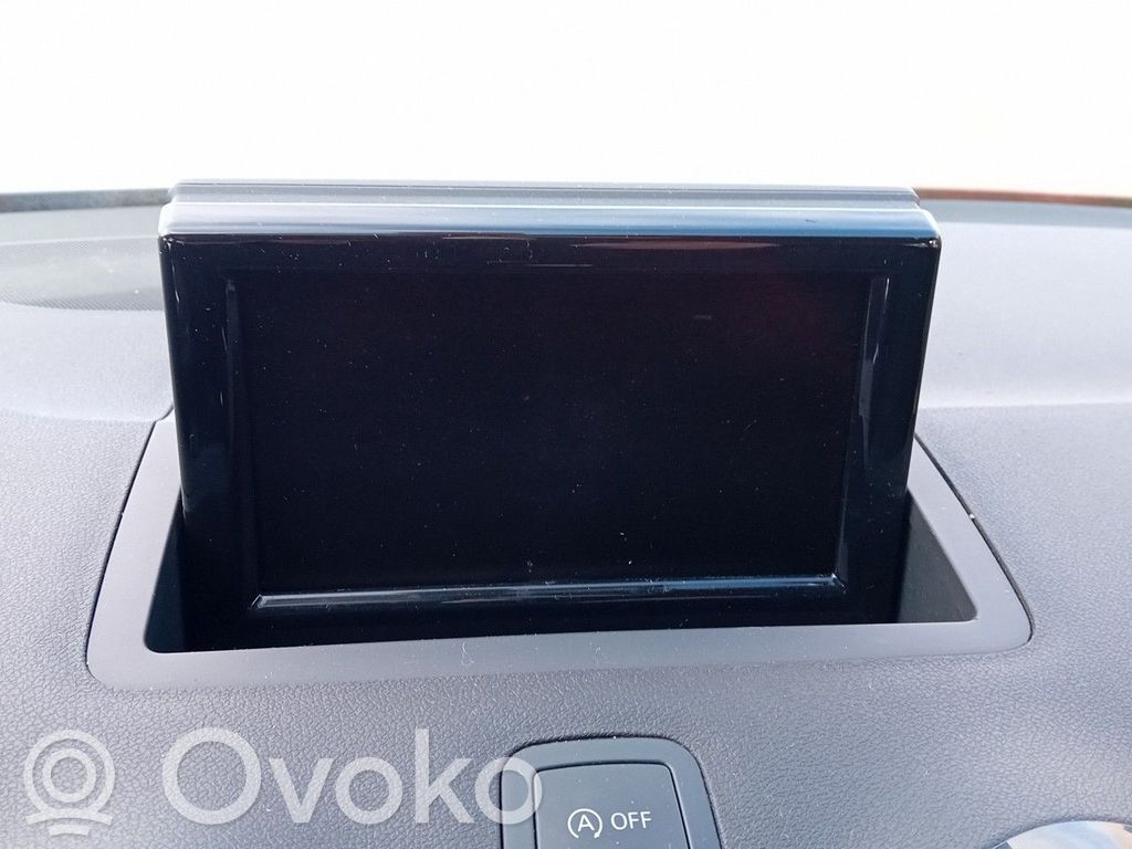 Bildschirm / Display / Anzeige   8X0857273B