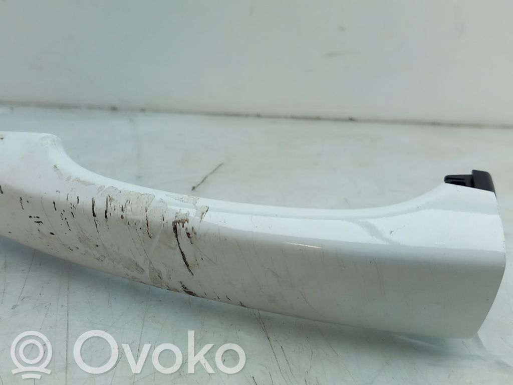 Peugeot 208 II Ārējais atvēršanas rokturis