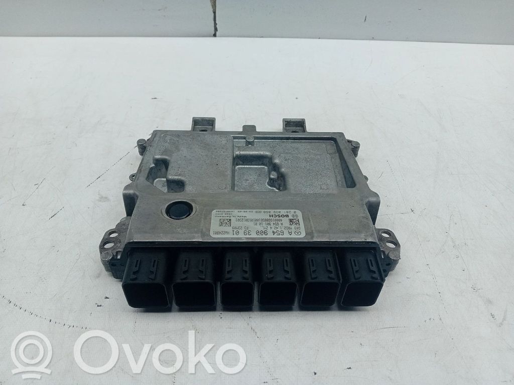 Unidad de control/módulo del motor   A6549003901