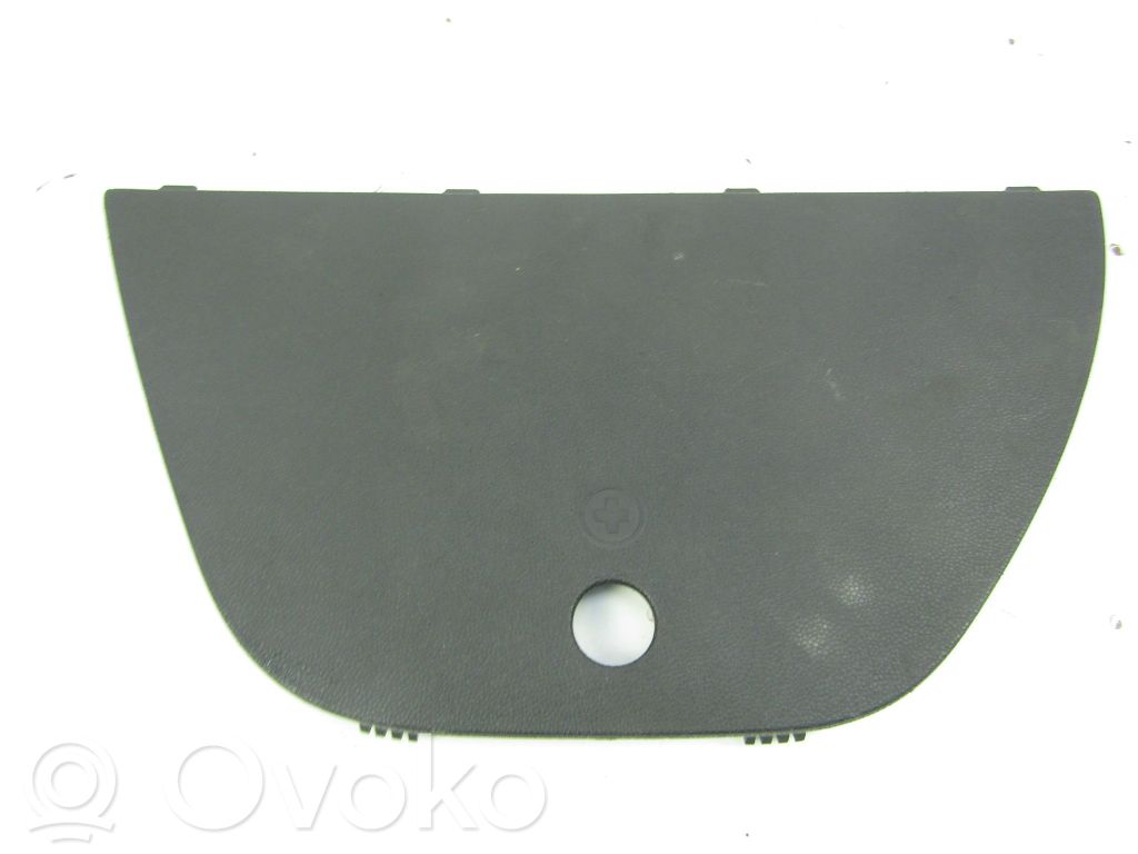 Opel Corsa D Apdaila galinio dangčio 
