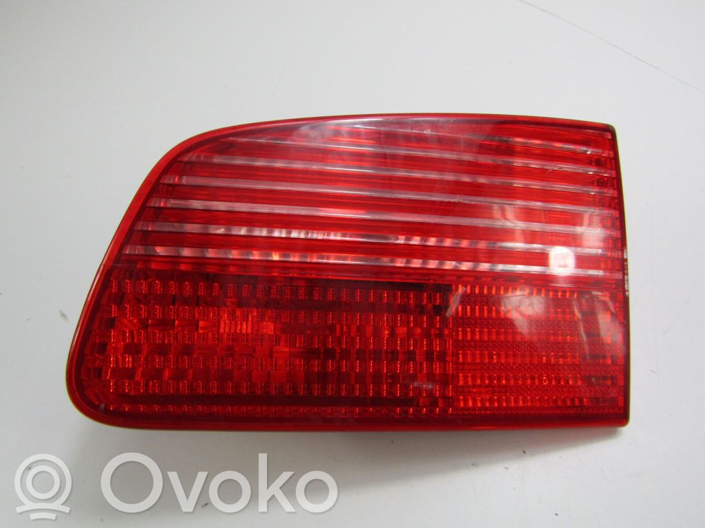 Saab 9-5 Lampă spate în caroserie 