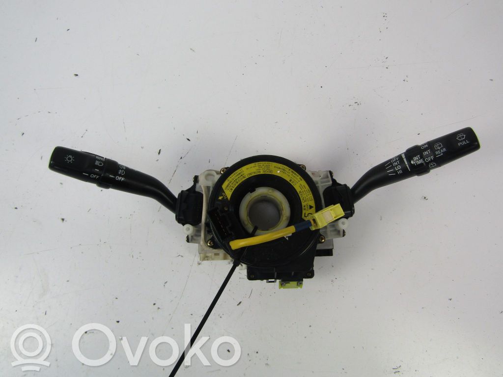 Cadillac SRX Wiper turn signal indicator stalk/switch 
