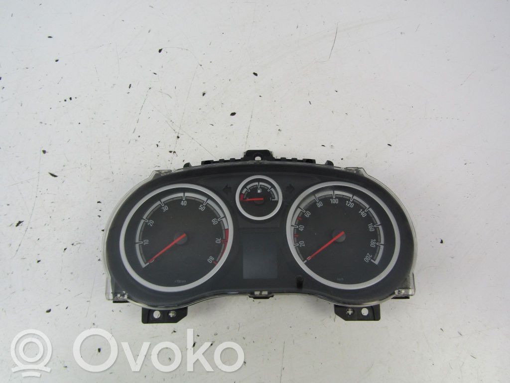 Opel Corsa D Licznik / Prędkościomierz 