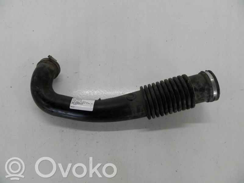Ford Focus C-MAX Air intake hose/pipe 