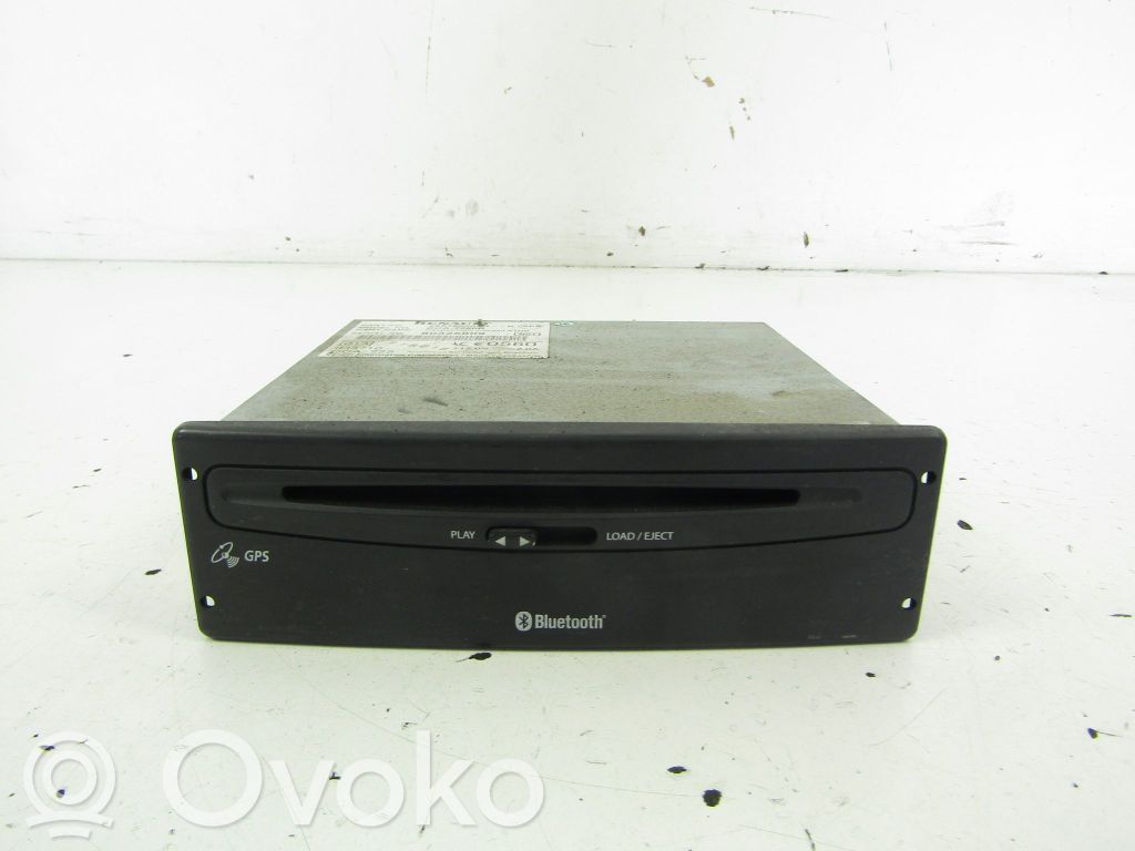 Renault Laguna III Navigation unit CD/DVD player 