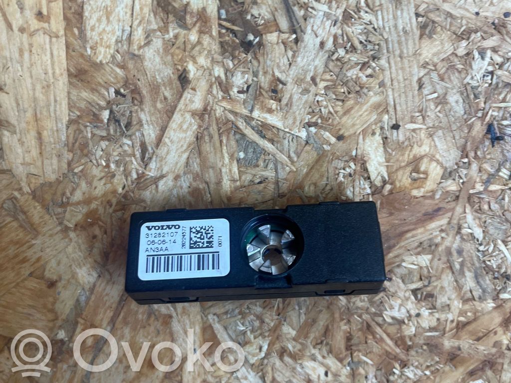 Antenos stiprintuvas   31282107,060614