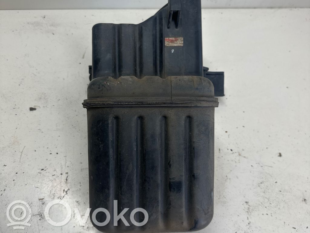 Opel Antara Risuonatore di aspirazione 