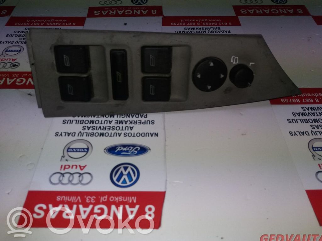 Electric window control switch   4D0959565B