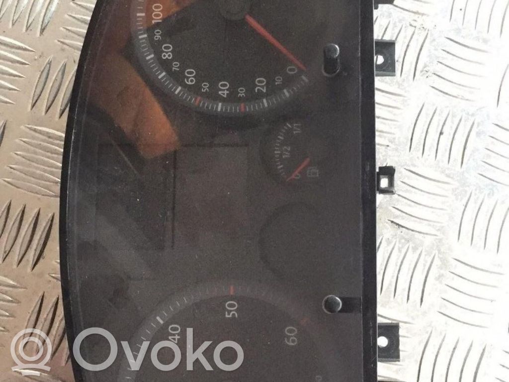 Volkswagen Caddy Speedometer (instrument cluster) 