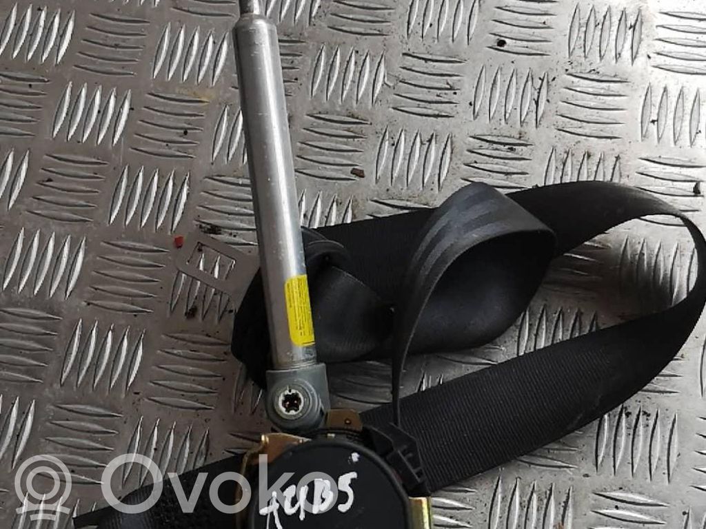 Audi A4 S4 B5 8D Cinturón delantero 