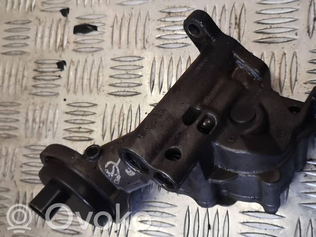 Audi A6 S6 C6 4F Eļļas sūknis 