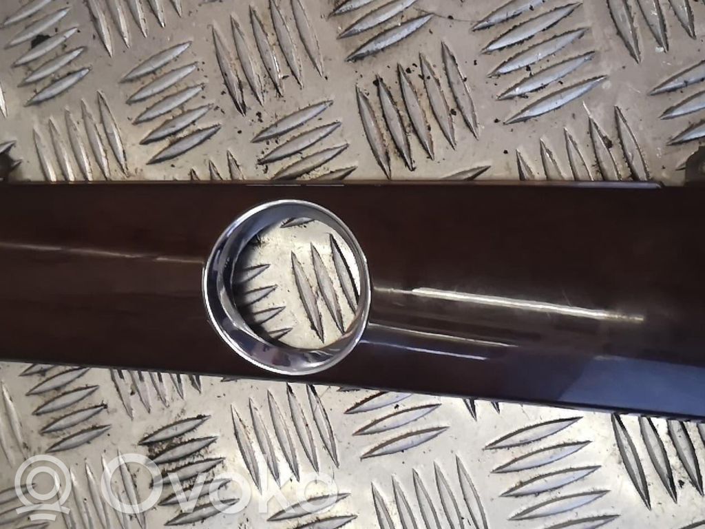 Volkswagen Phaeton Panel trim 