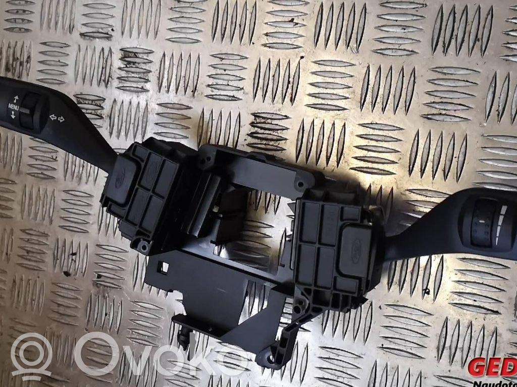 Rokturu komplekts   3M5T6475AE