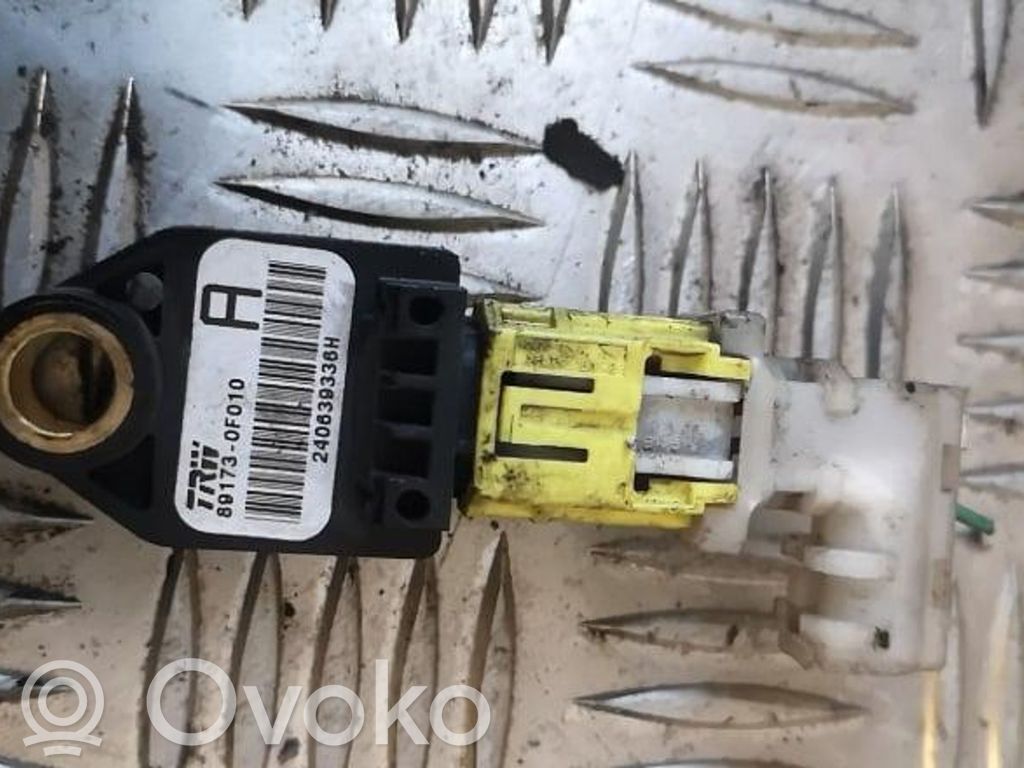 Toyota Corolla Verso AR10 Airbagsensor Crashsensor Drucksensor 