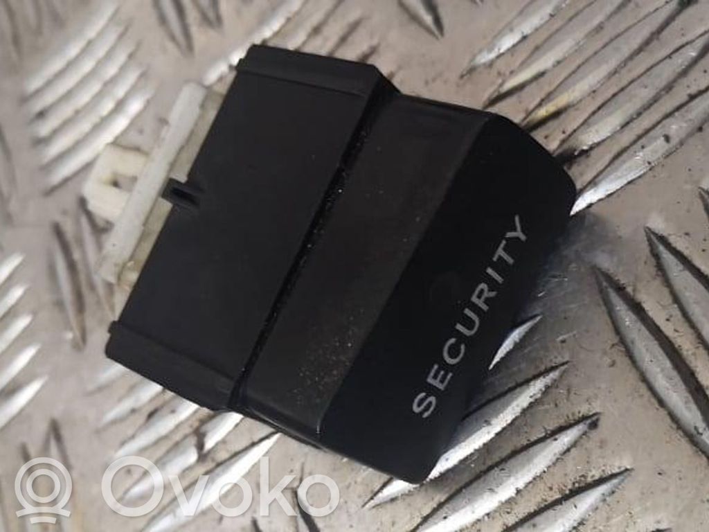 Toyota Corolla Verso E121 Alarm switch 