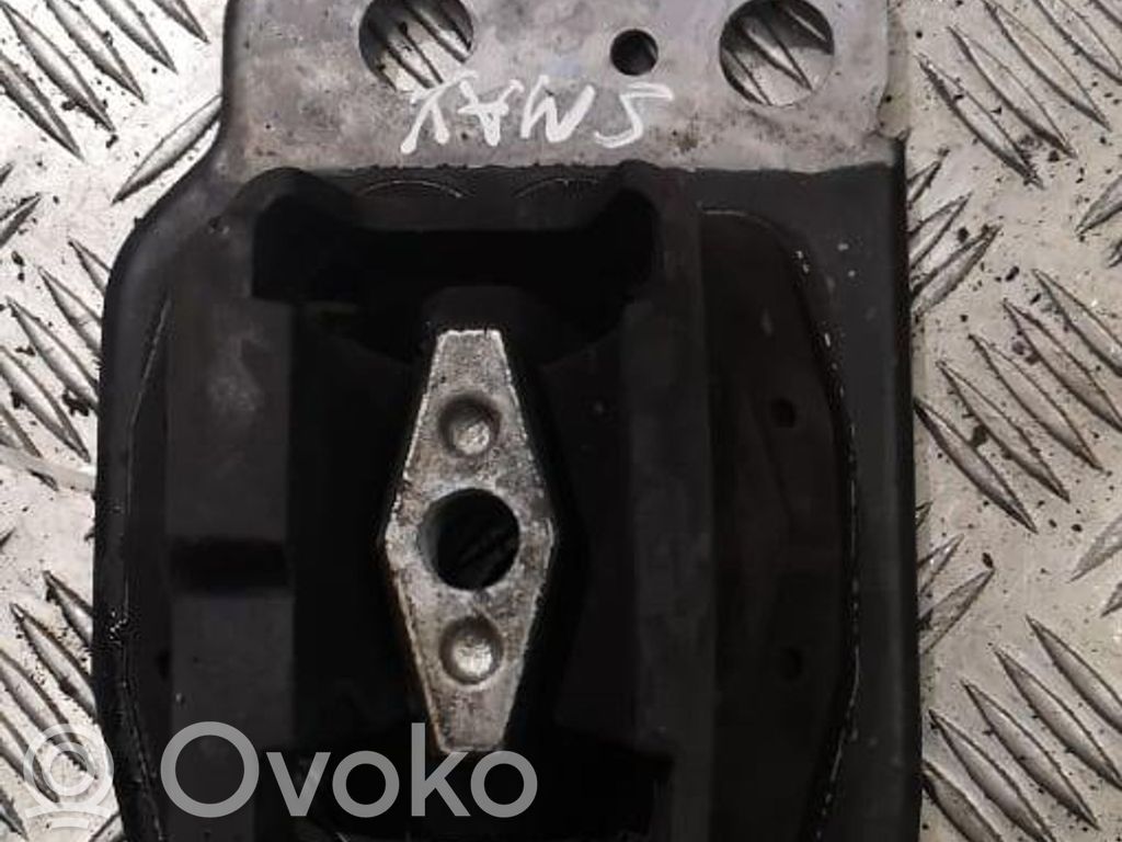 Ford S-MAX Engine mount bracket 