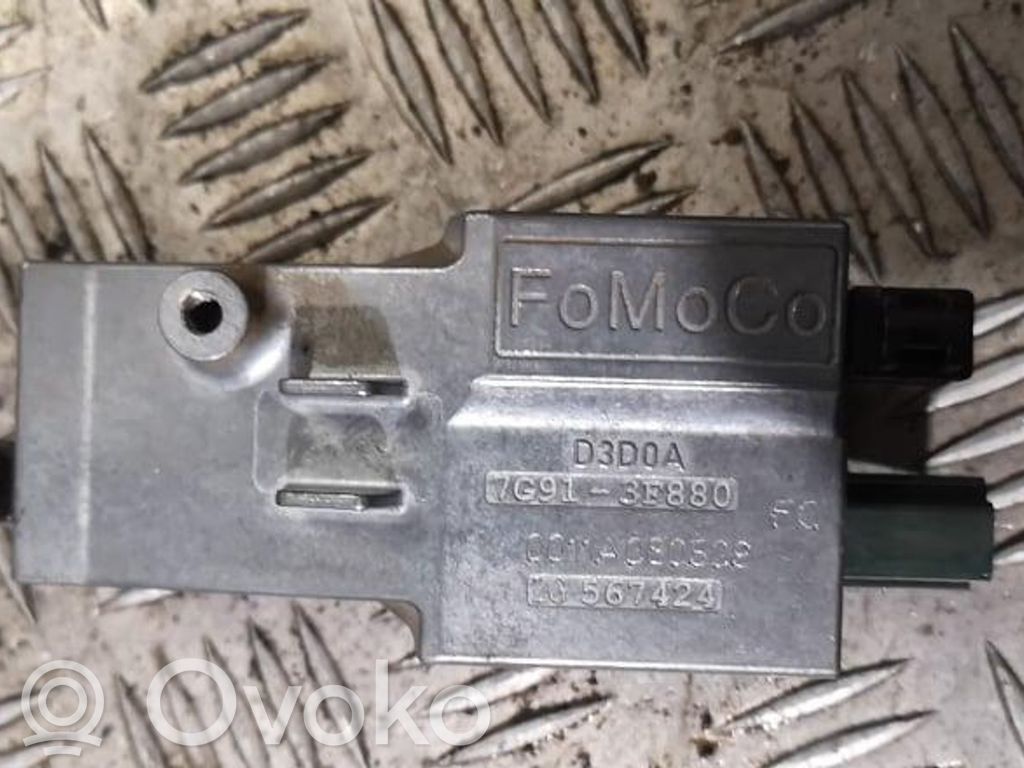 Ford Mondeo MK IV Vairo užraktas 