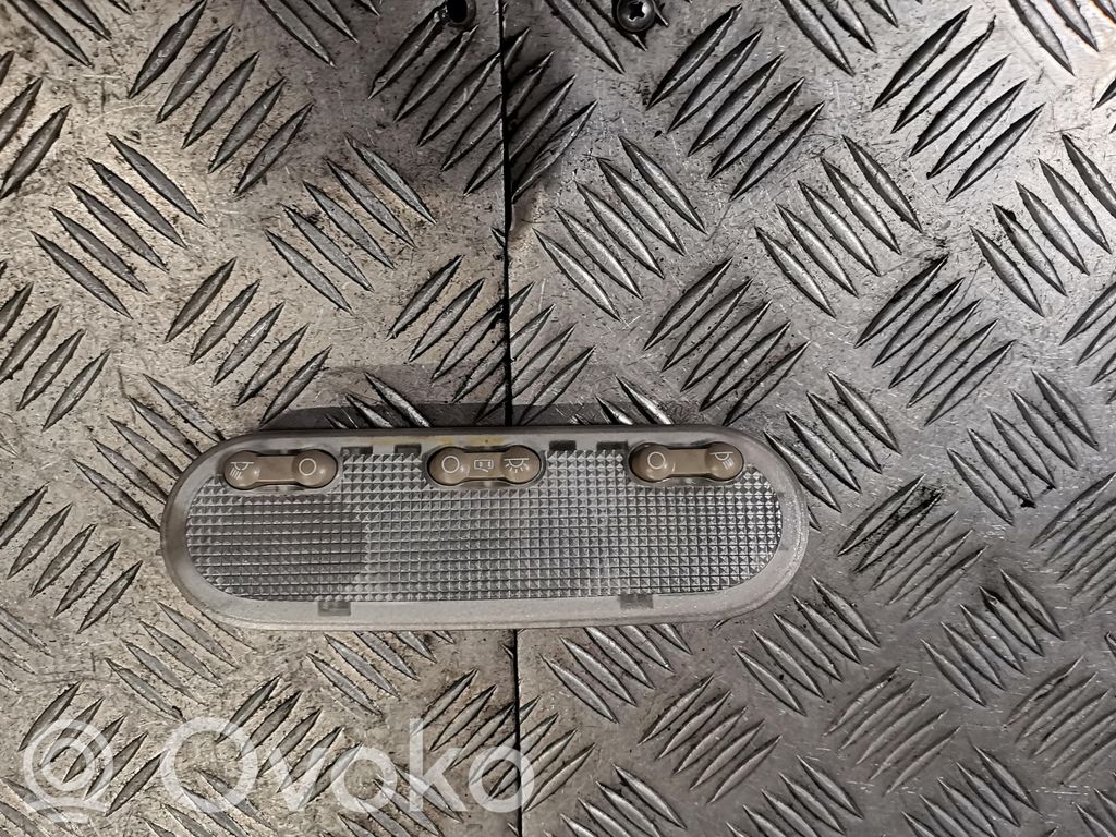 Nissan Note (E11) Front seat light 