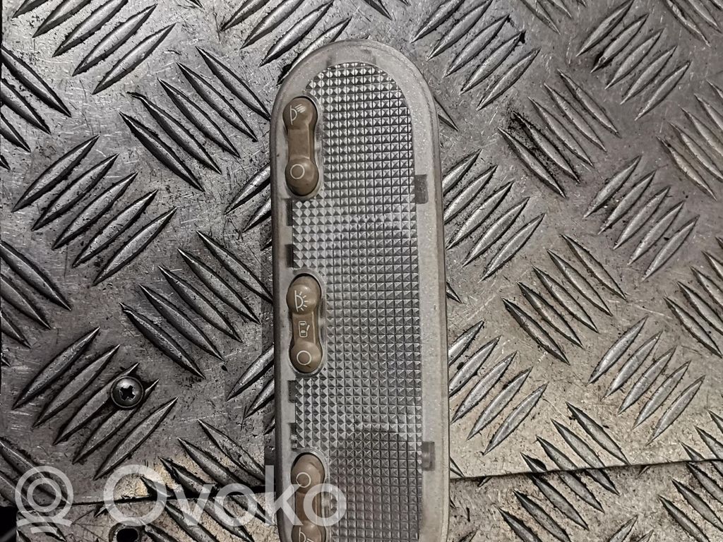 Nissan Note (E11) Front seat light 