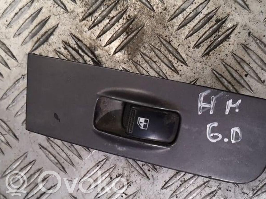 Hyundai Matrix Electric window control switch 