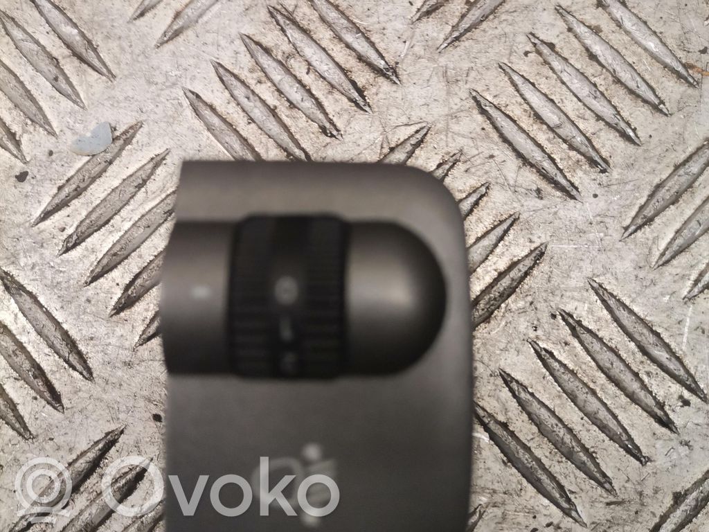 Hyundai Accent Light switch 