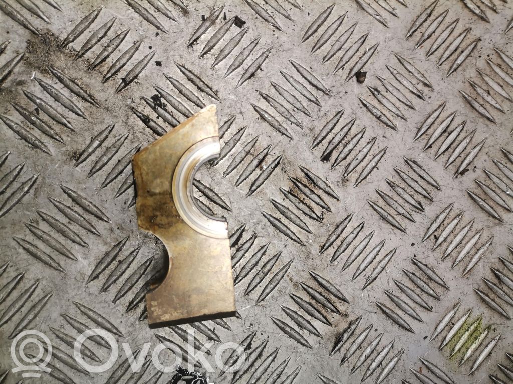 Volkswagen PASSAT B6 Camshaft holder 