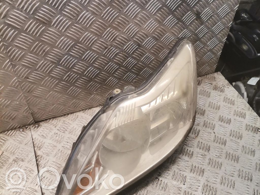 Ford Focus Headlight/headlamp 
