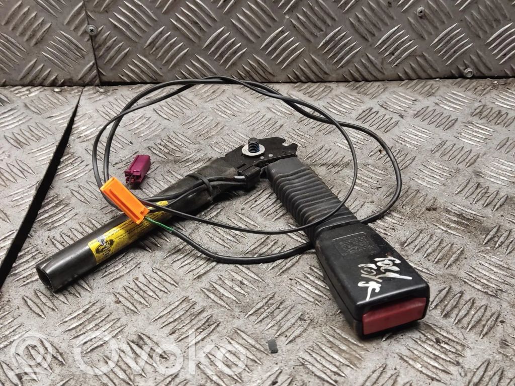 Priekšējās jostas sprādze   4M51A61208CA