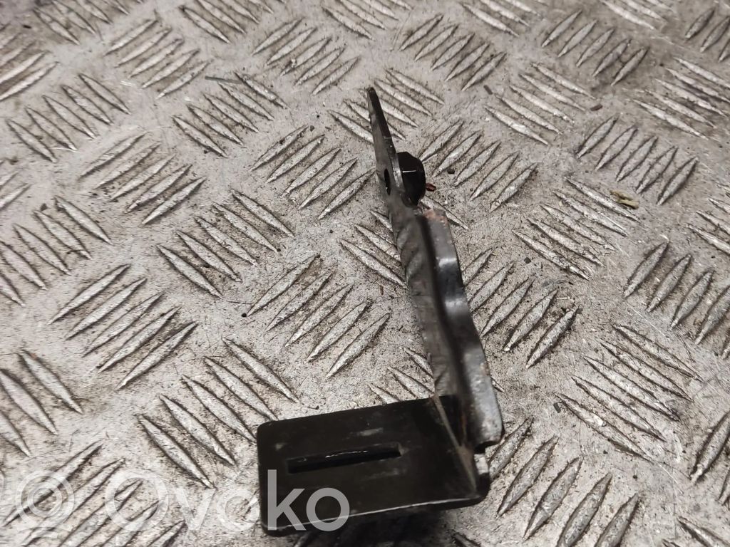 Volvo XC40 Base (soporte) 