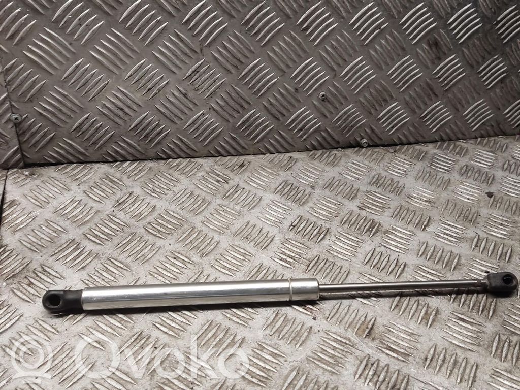 Audi A8 S8 D3 4E Tailgate/trunk strut/damper 