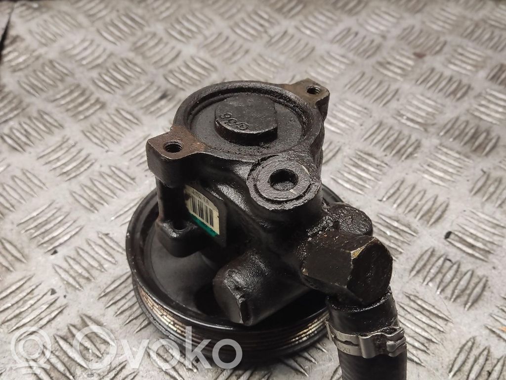 Pompa servosterzo   8BB0224