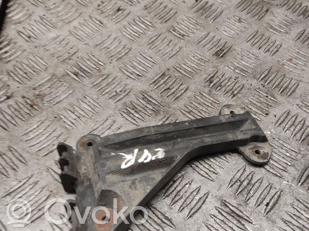 Audi A6 S6 C4 4A Front bumper mounting bracket 