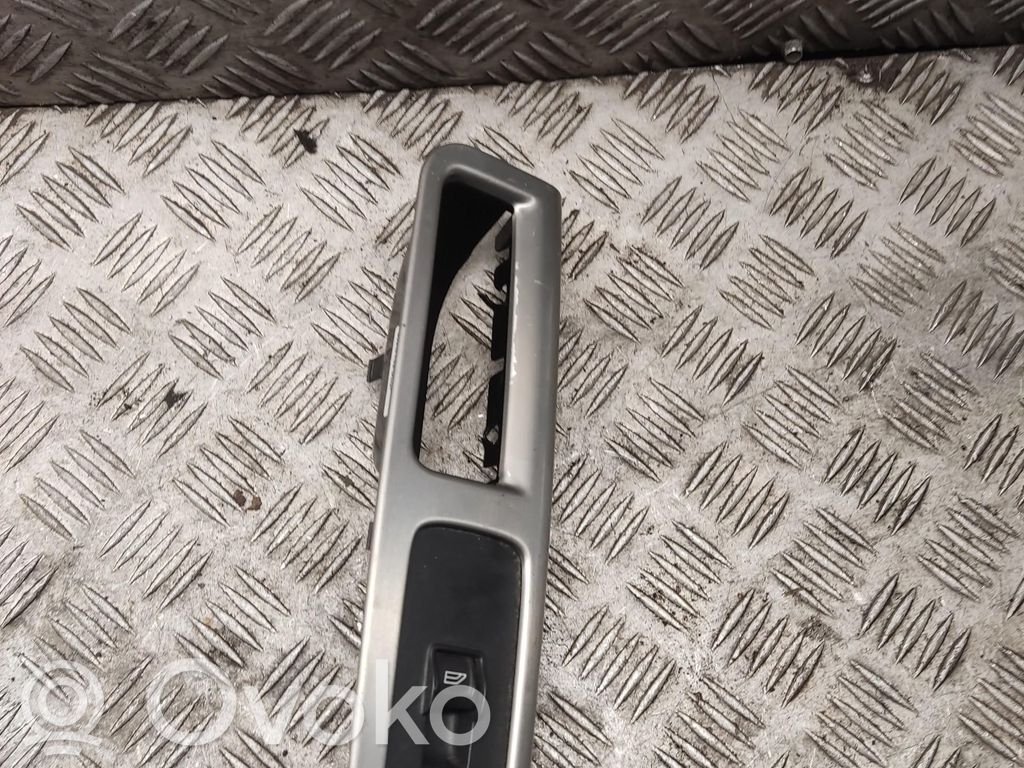 Volvo V50 Electric window control switch 