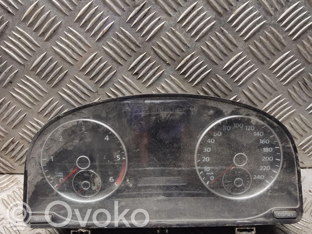 Speedometer (instrument cluster)   2K0920866A