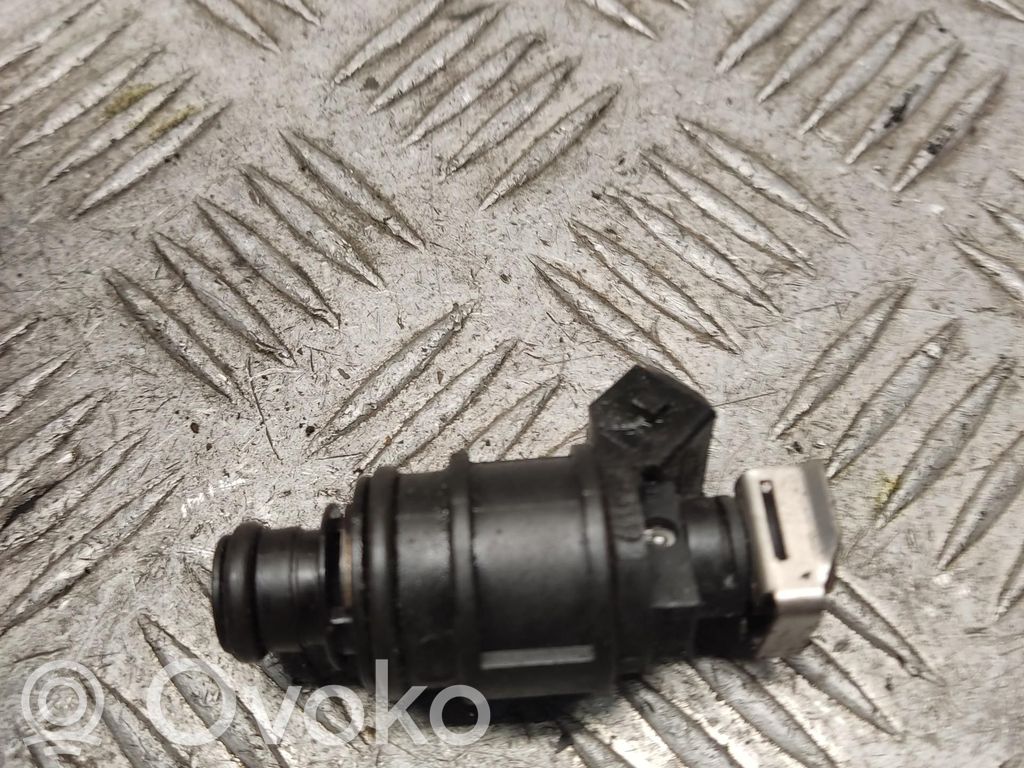 Saab 9-3 Ver2 Fuel injector 