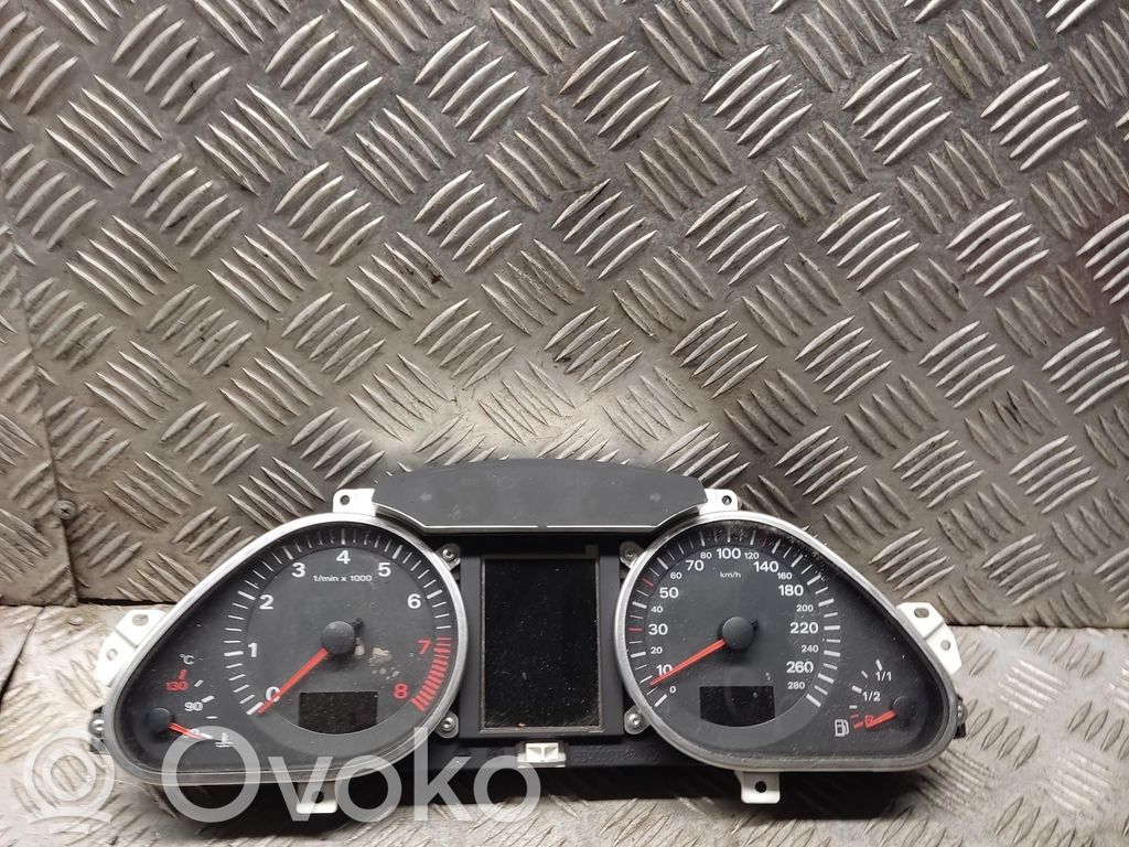 Audi A6 S6 C6 4F Speedometer (instrument cluster) 
