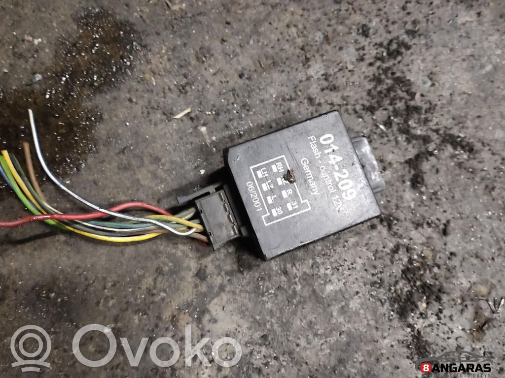 Volvo XC70 Moduł / Przekaźnik haka holowniczego 