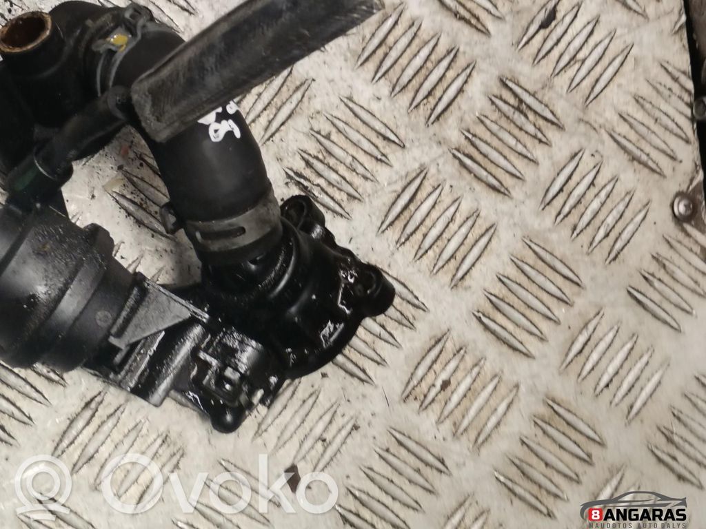 Audi A4 S4 B8 8K Engine coolant pipe/hose 