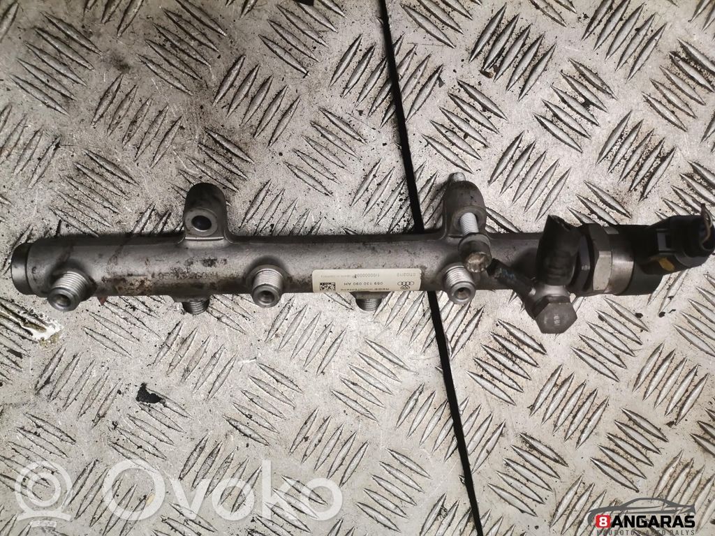 Audi A5 8T 8F Fuel main line pipe 