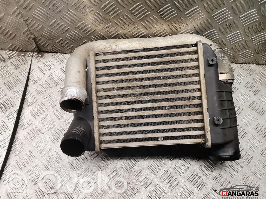 Audi A6 S6 C6 4F Interkūlerio radiatorius 