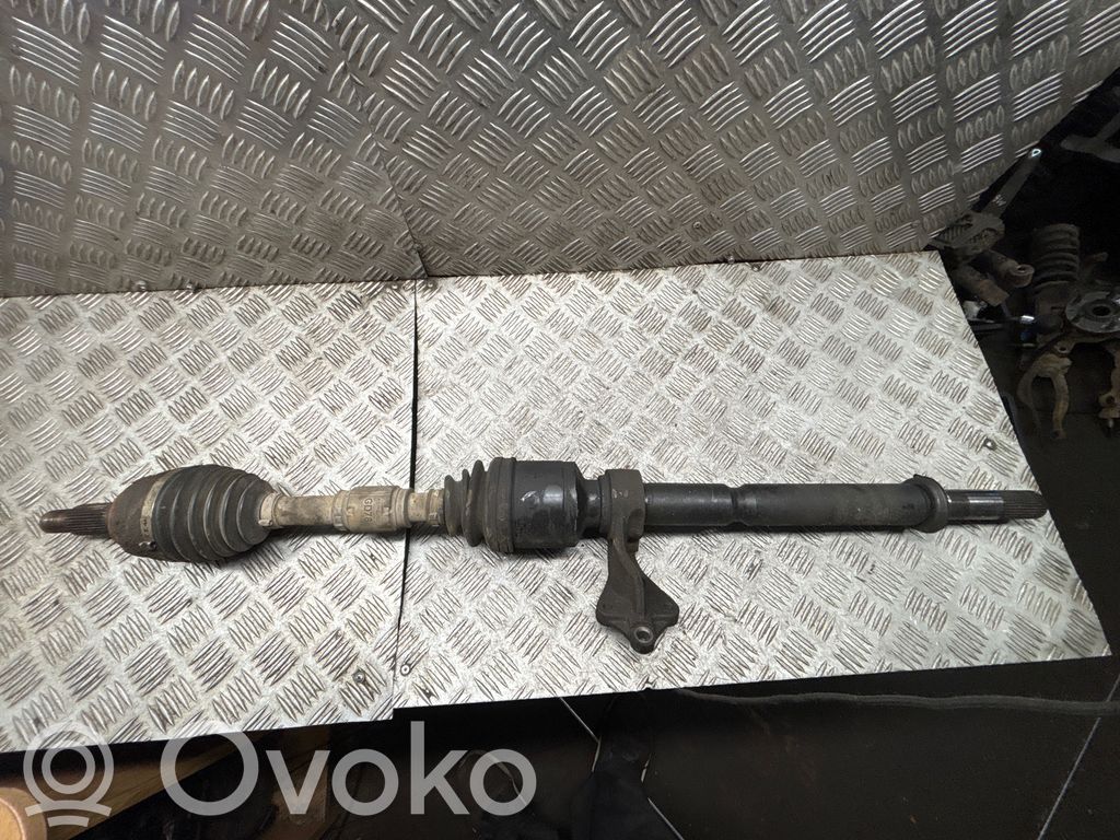 Mazda 6 Priekinis pusašis 